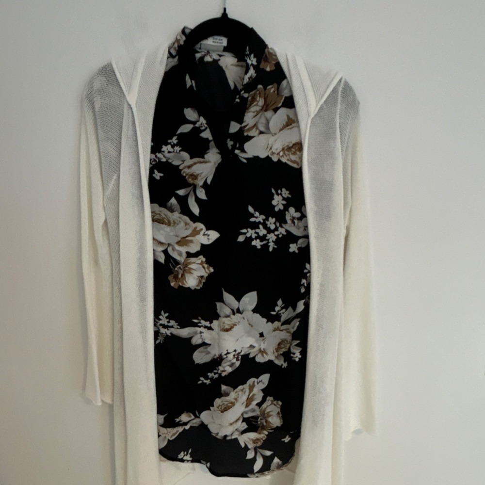 goddís Women's White Hooded Long Sleeve Cardigan Sweater Black Floral Blouse S/M